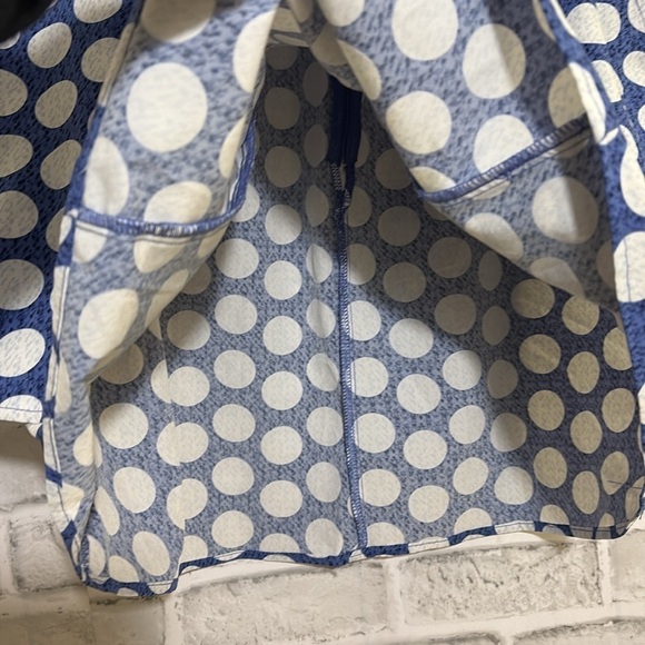 Reitmans petites polkadot skirt size 8 blue and white - Picture 3 of 7